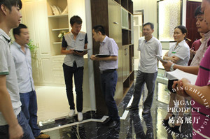 定期培訓，加強專業(yè)知識，提升服務水平