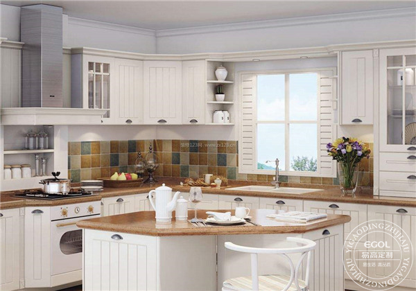 定制廚房吊柜有哪些要注意的事項？