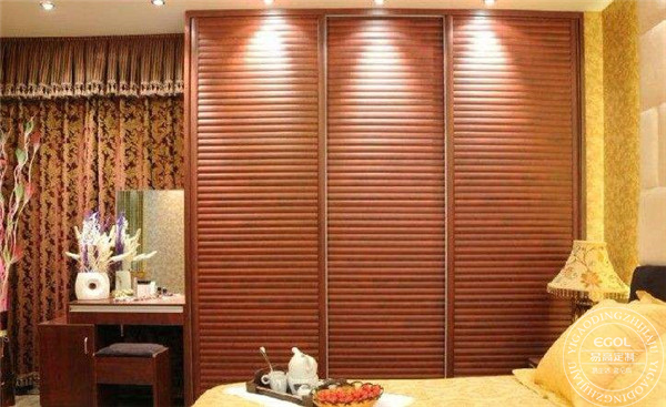 定制衣柜移門價格怎么算？