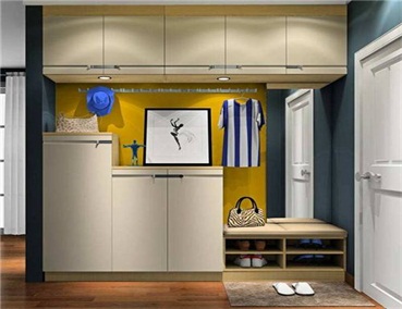 進(jìn)門玄關(guān)處定制鞋柜如何設(shè)計(jì)？實(shí)用又美觀