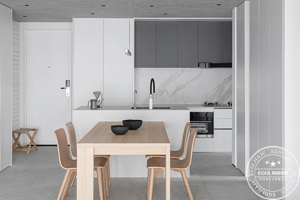 定制家具有哪些優(yōu)勢(shì)？