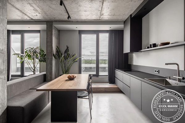 全屋定制的特色是什么？