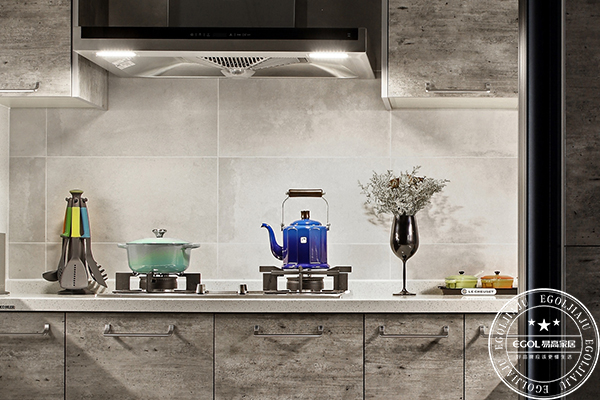 定制櫥柜有哪些優(yōu)勢(shì)？