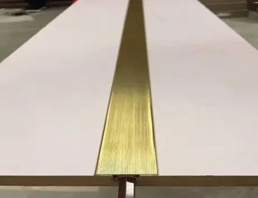 定制衣柜拉直器是什么？什么情況必須要裝拉直器？