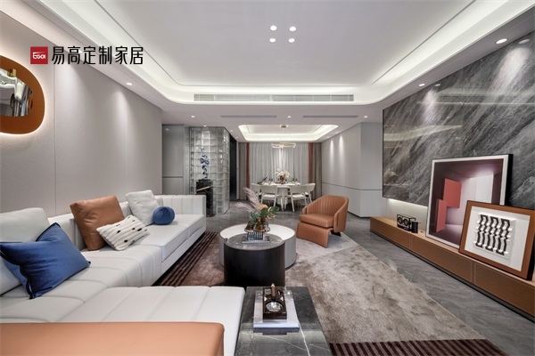 在定制家具的過程中，應(yīng)該注重哪些方面？