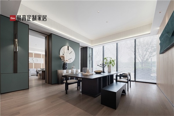 全屋定制VS成品家具有哪些優(yōu)缺點(diǎn)？