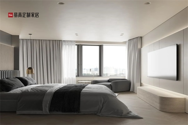 定制衣柜和成品衣柜相比有何不同？